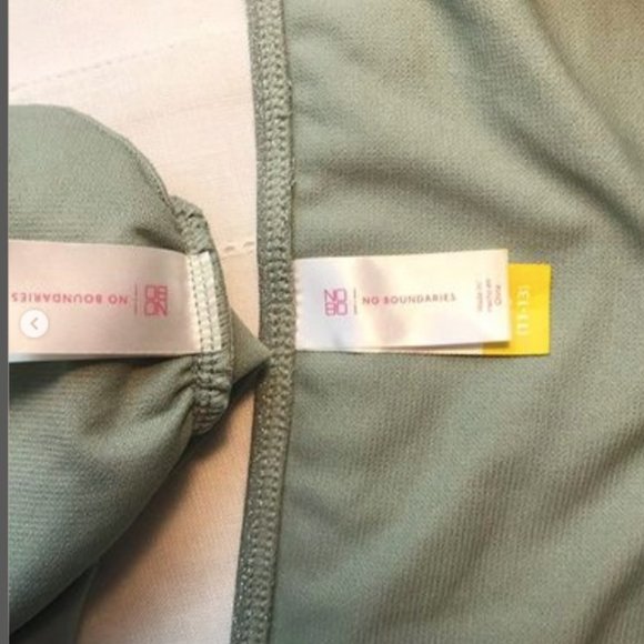 Sparkly Grey Bikini Summer Bathing Suits - Picture 2 of 2